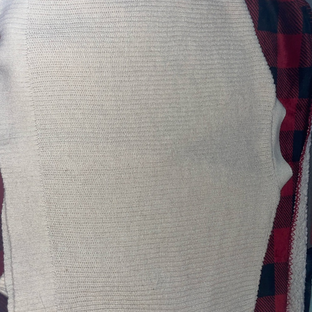 Cream Sweater - Picture 3 of 3